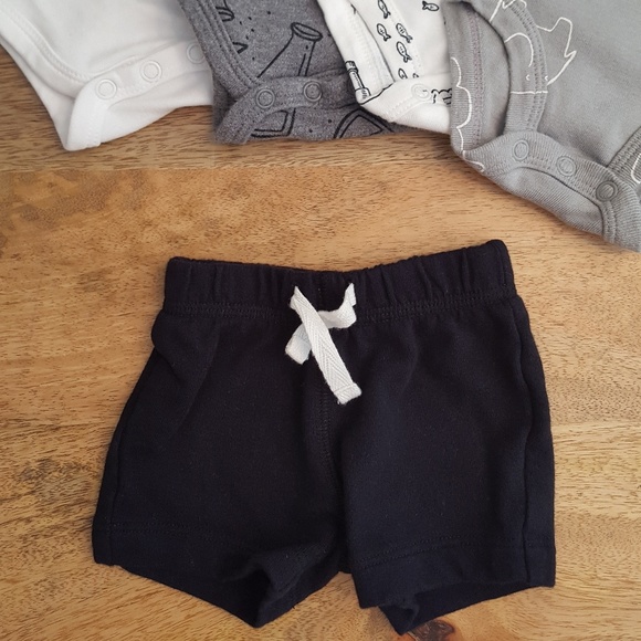 Last Chance! Newborn Baby Onesies and Shorts lot - Picture 4 of 8